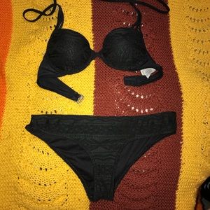 Black hollister lace bikini size small